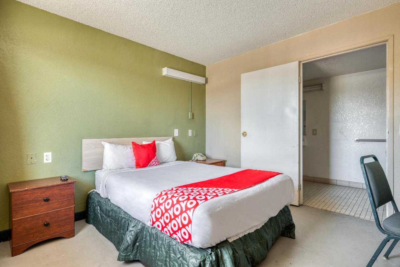 Oyo Hotel Tucson Downtown Dış mekan fotoğraf