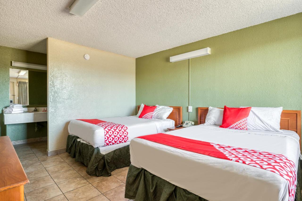 Oyo Hotel Tucson Downtown Dış mekan fotoğraf
